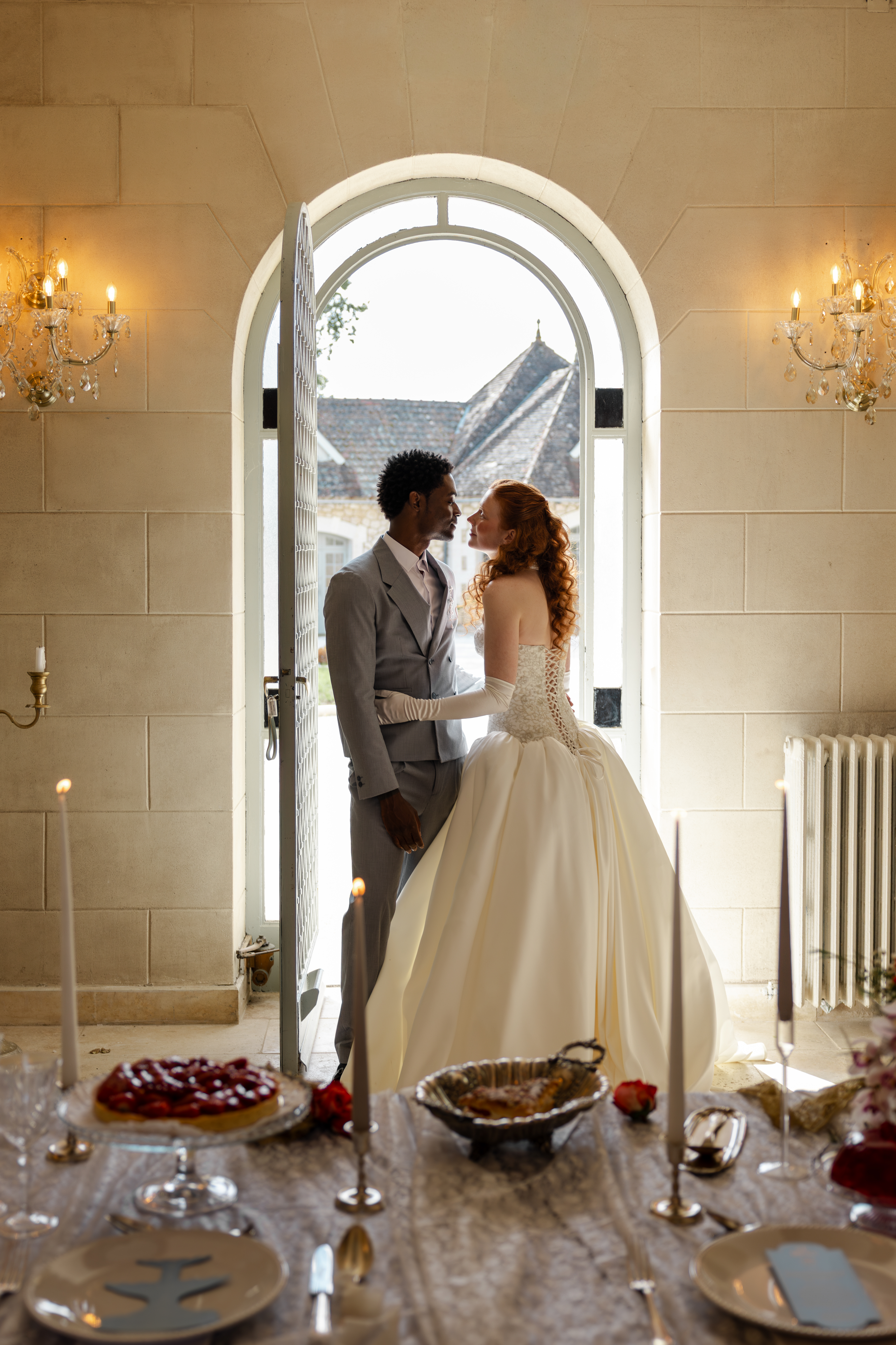 Documentary wedding photography on digital in Europe by Liza Holiarchuk.